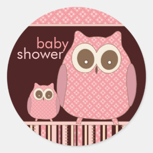 Owlママ及びピンクおよびブラウンのベビーのフクロウ ラウンドシール