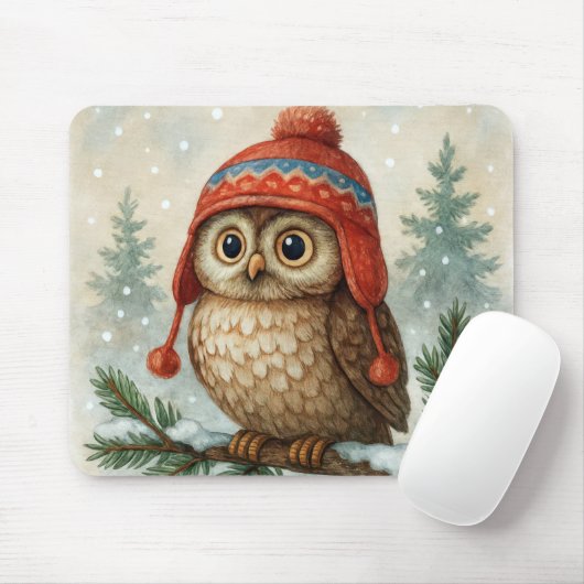Owl In a Winter Cap マウスパッド (マウス)