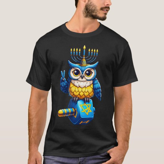 Owl Menorah Dreidel Jewish Hanukkah Womens Mens Ki Tシャツ (正面)