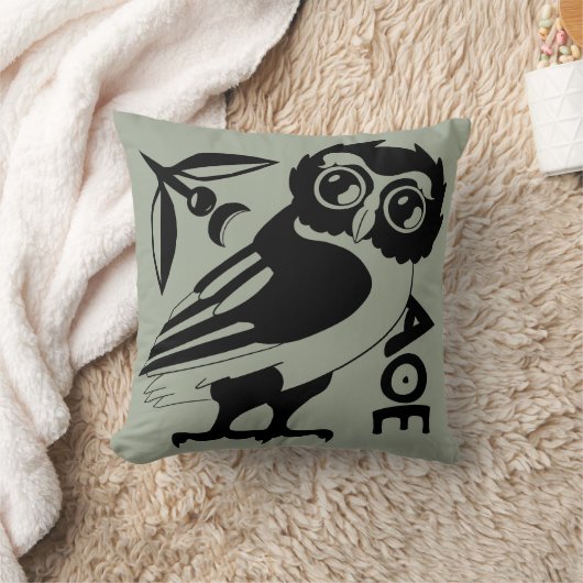 Owl of Minerva Pillow, Green/gray(#a3ac99) クッション (ブランケット)