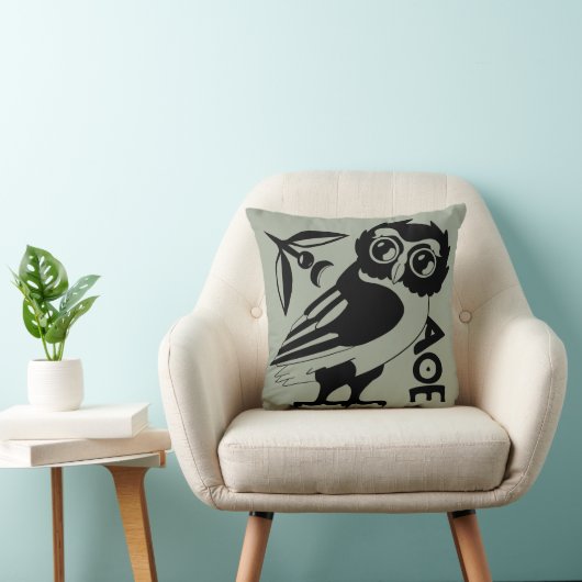 Owl of Minerva Pillow, Green/gray(#a3ac99) クッション (椅子)