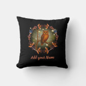 Owl on a branch Throw Pillow クッション (正面)