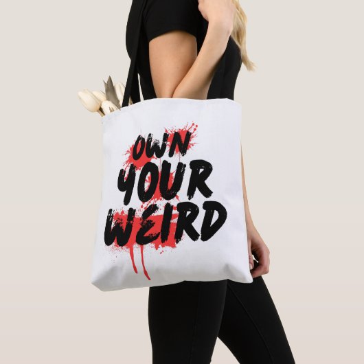 Own Your Weird - Bold Grunge Typography トートバッグ (クローズアップ)