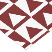 Oxbloid&White Triangle on市松模様に Triangleデザイン ショートテーブルランナー (コーナー)