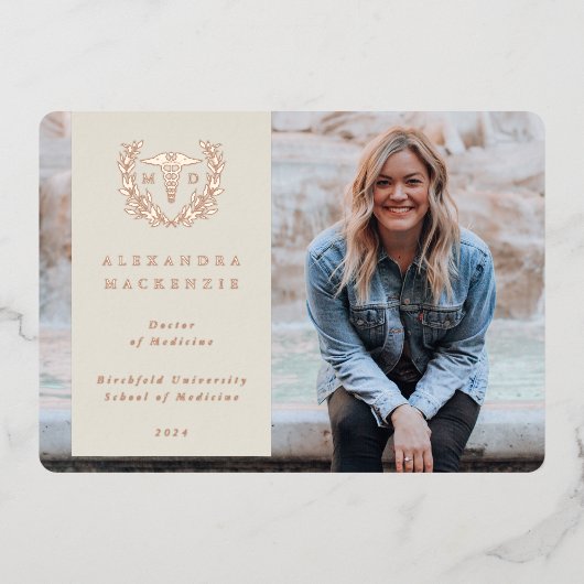 Oyster MD Caduceus卒業写真の発表 箔招待状 (正面)