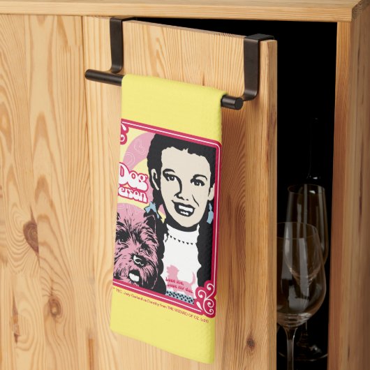 OZ™のウィザード | Dorothy™ & Toto™ – 犬派 キッチンタオル (三つ折り)