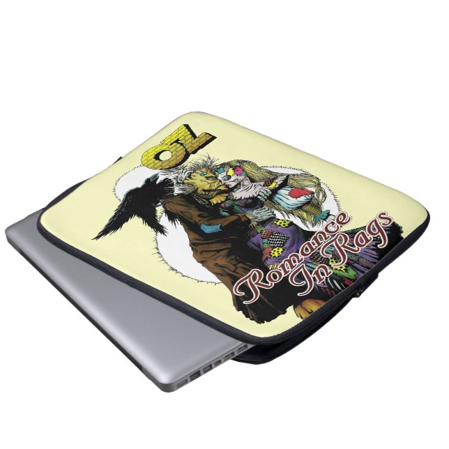OZ Romance in Rags laptop sleeve ラップトップスリーブ (正面下部)