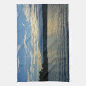 Ozarksの青の日没の湖 キッチンタオル (縦)