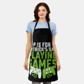 Pはゲーマー遊ゲーミングセントパトリックのゲーム エプロン (着用した状態)