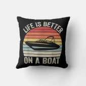 Pをボートに乗せた船のキャプテンの方がヴィンテージの生活が良い クッション (裏面)