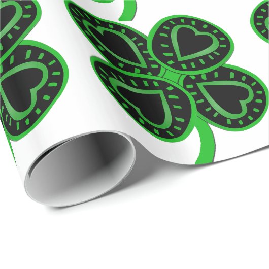 Pを包んでいるハートStハンバーグを持つ黒い緑のクローバー ラッピングペーパー (ロールコーナー)