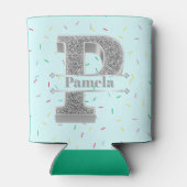 Pイニシャルパーソナライズされたシルバーモノグラムあなたの名前 缶クーラー (裏面)