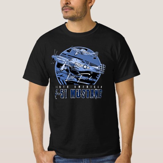 P51マスタングUSAFファイター飛行機 Tシャツ (正面)