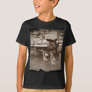 P-47落雷の訓練の戦闘機のパイロット Tシャツ