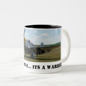 P-51ムスタングのwarbirdのairshow mug2 ツートーンマグカップ (正面右)