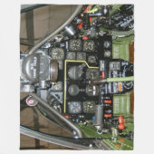 P-51操縦室、TUSKEGEEのパイロット(赤い尾) フリースブランケット (正面)