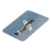 P-51Dマスタング戦闘機（D-Dayマーキング付き） 飛んでいる マグネット (左側)
