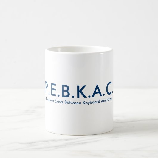 P.E.B.K.A.C. マグ (中央)