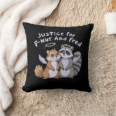P-NutとフレッドAスタンドのジャスティスユーモアのある クッション (ブランケット)