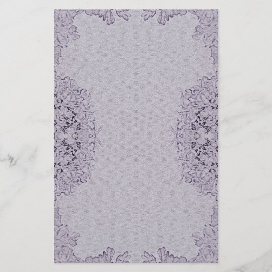 © P Wherrellのスタイリッシュな写真の薄紫の花 便箋 (正面)