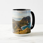 Padar Island Sunset Landscape Canvas マグカップ (正面右)