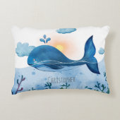 Padded Pillow with Whale アクセントクッション (正面)