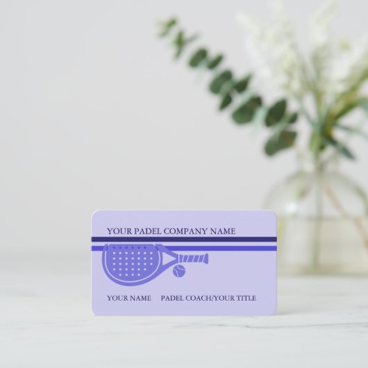 Padel Business Card-Sleek Padel Style–Blue Lilac 名刺 (スタンド正面)