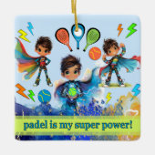 PADEL ORNAMENT – PADEL BOYS SUPERHEROES BLUE セラミックオーナメント (正面)