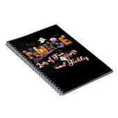 Paediactrics Nurse Fun Halloween Design Essential ノートブック (右側)
