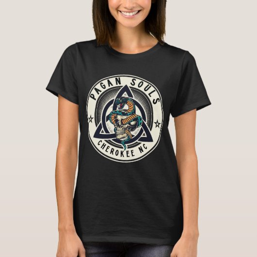 Pagan Souls チェロキー ロゴ 半袖Tシャツ 女性用 2 Tシャツ (正面)