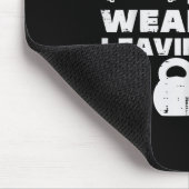 Pain Is Weakness Leaving Your Body Gym Workout Men マウスパッド (コーナー)