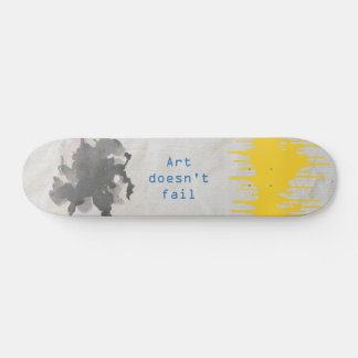 Paint splatter art design. Black and yellow combin スケートボード