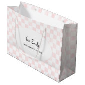 Painted Pink Checkerboard Pattern Personalized ラージペーパーバッグ (正面アングル)