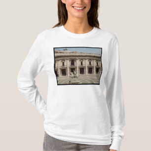 Palazzo Nuovoの眺め Tシャツ