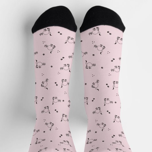Pale Blush Cat Line Art Pattern Socks ソックス (上部)
