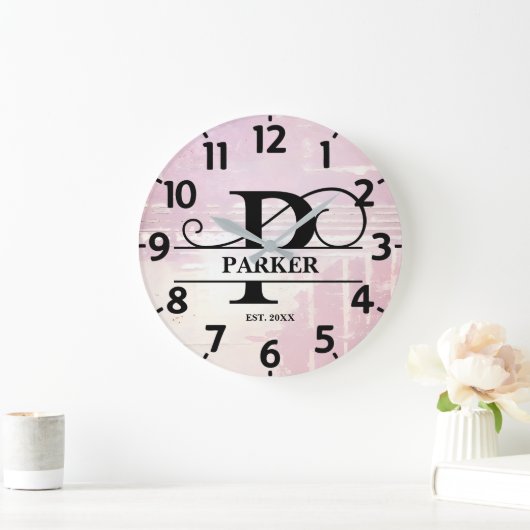 Pale Lavender Distressed P Monogram ラージ壁時計 (ホーム)