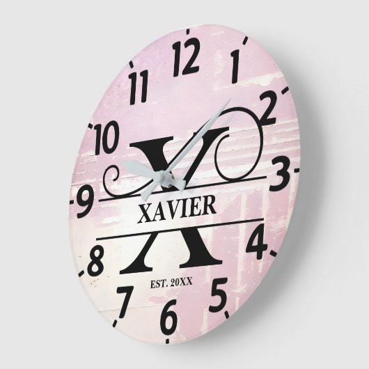 Pale Lavender Distressed X Monogram ラージ壁時計 (傾斜)