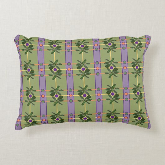 Pale Lavender Stripes with Greens Accent Pillow アクセントクッション (正面)