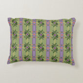 Pale Lavender Stripes with Greens Accent Pillow アクセントクッション (裏面)
