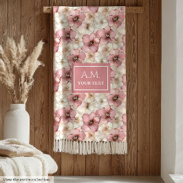 Pale Pink Elegance Personalized Soft Pastel Throw フリースブランケット