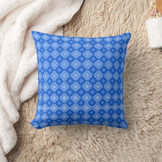 Pale Sapphire Blue Throw Pillow クッション (ブランケット)