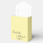 Pale Yellow Script Minimalist Wedding フェイバーボックス (オープン)