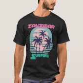 Palm tree Surfing Zanzibar Beach Vacation Island S Tシャツ (正面)