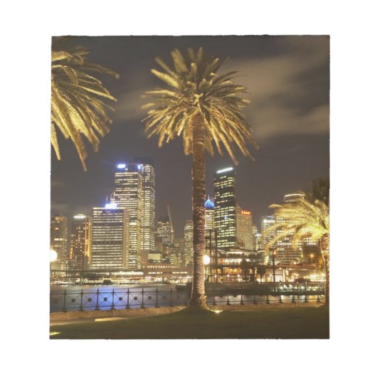 Palm Trees and CBD at Night, Sydney, New South ノートパッド (正面)