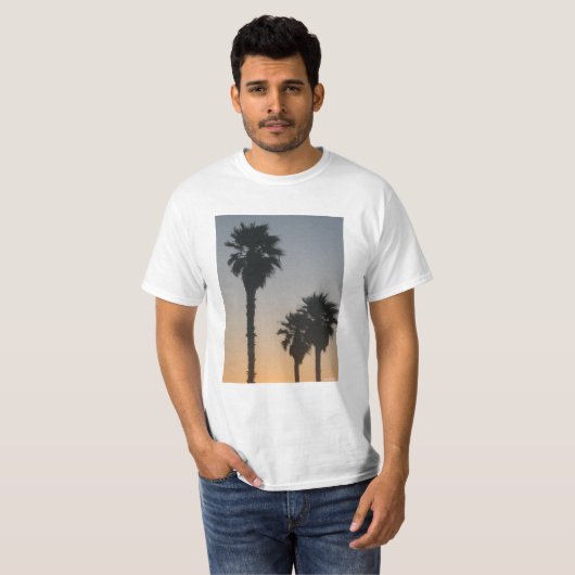 Palm Trees At Sunset Tシャツ (正面フル)