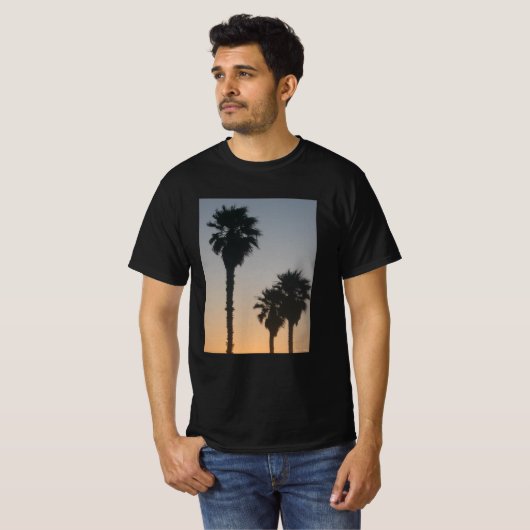 Palm Trees At Sunset Tシャツ (正面フル)