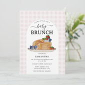 Pancakes Berries Brunch Pink Plaid Baby Shower 招待状 (スタンド正面)