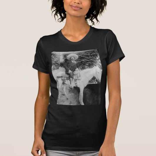 Panchoの別荘のメキシコ革命的な大将 Tシャツ (正面)
