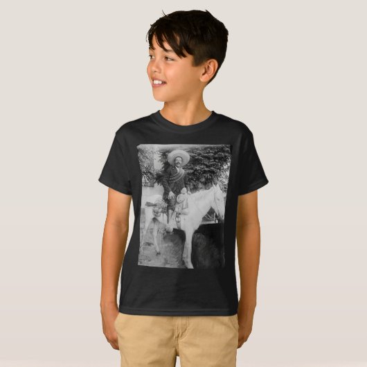 Panchoの別荘のメキシコ革命的な大将 Tシャツ (正面フル)