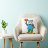 Panda at Sports with Basketball クッション (椅子)